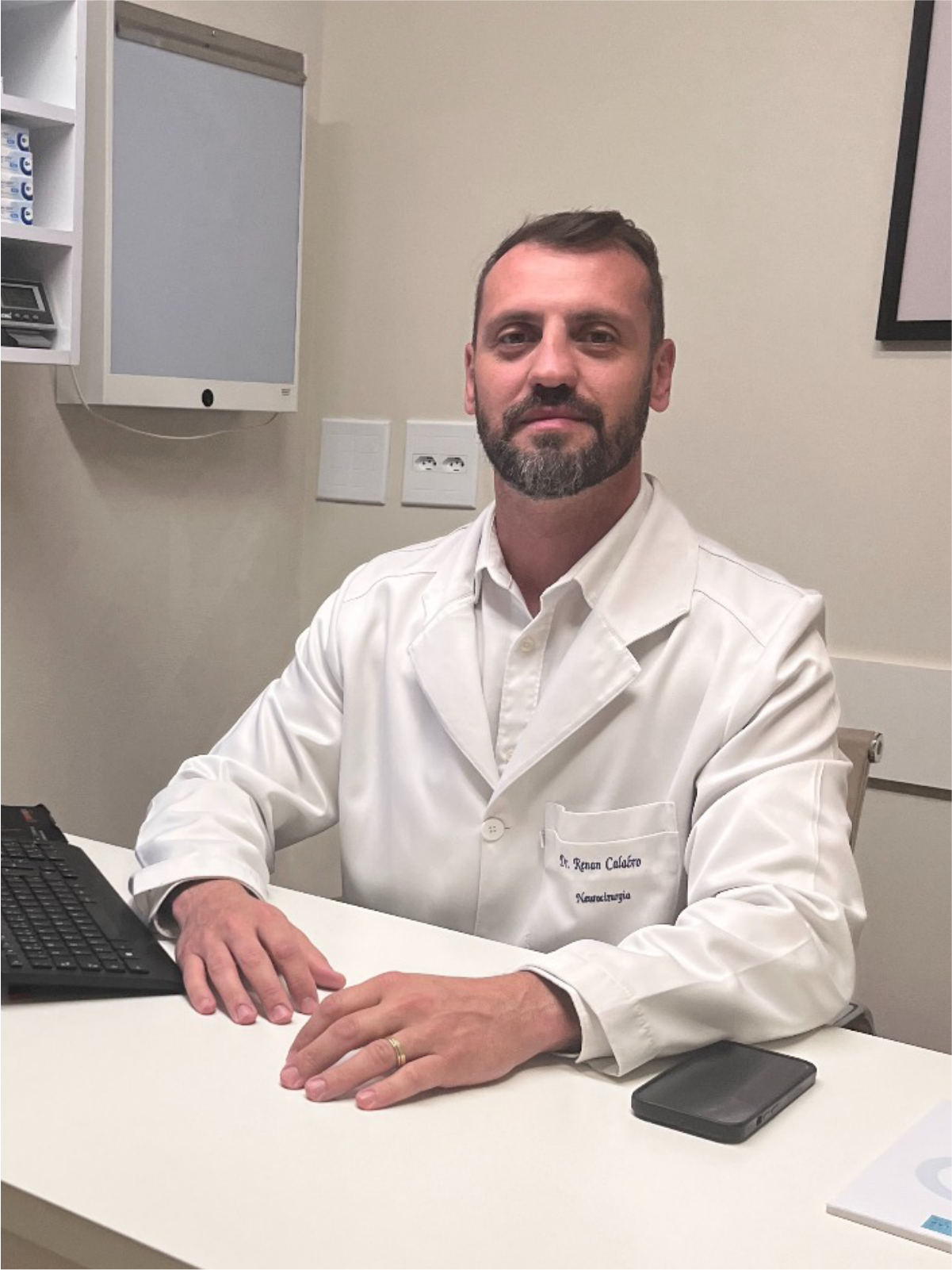 Dr.Renan Calabro